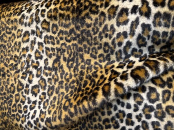 Pelo print animal leopardo